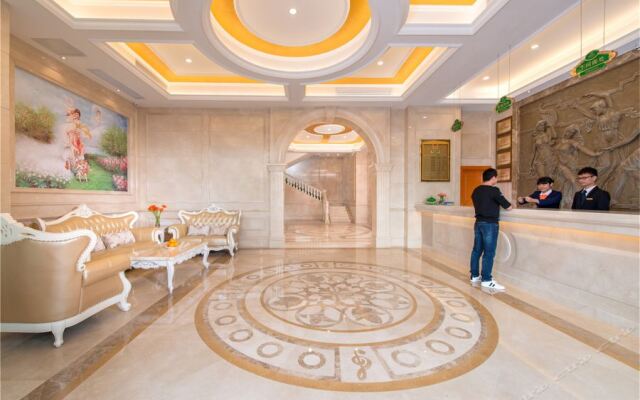 Vienna Hotel Shenzhen Bulong Road