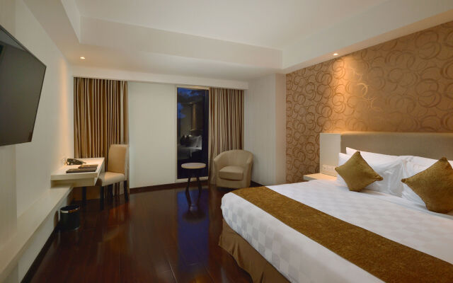 Platinum Adisucipto Hotel & Conference