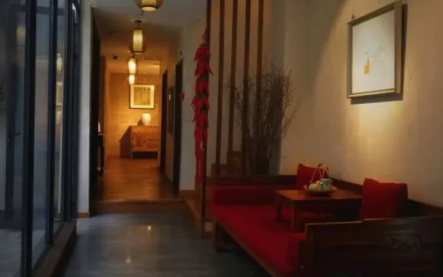 Meitaoyuan Inn