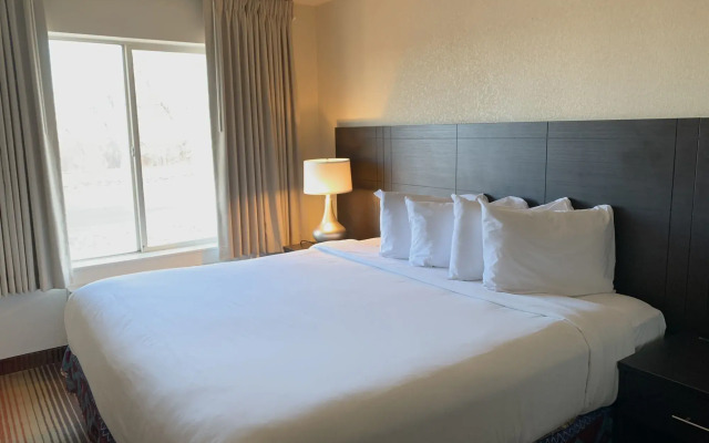 Red Lion Hotel La Junta
