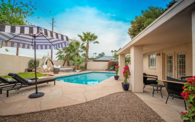 Free Bird by AvantStay | Desert Villa w/ Pool + Spa | 5 Mins to DT Scottsdale