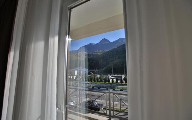 Бостон (Эсто-Садок)