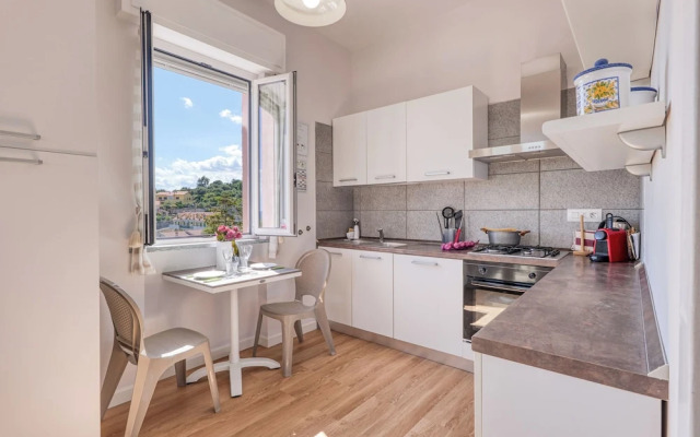 VP - Sea Garden - T6 With Parking