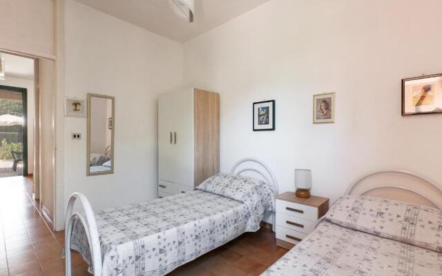 Casa vicino spiaggia e servizi con 2 camere m152