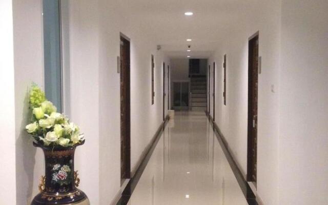 Praiyanan Place Hotel