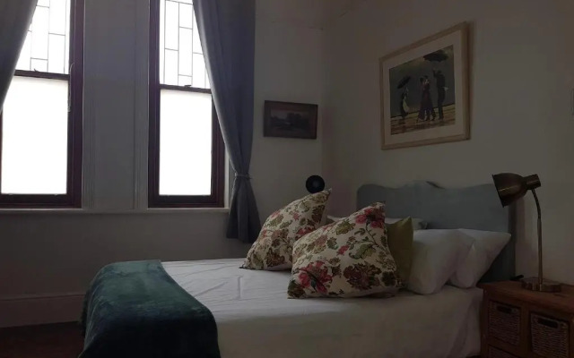 Kelkiewyn Guesthouse Caledon