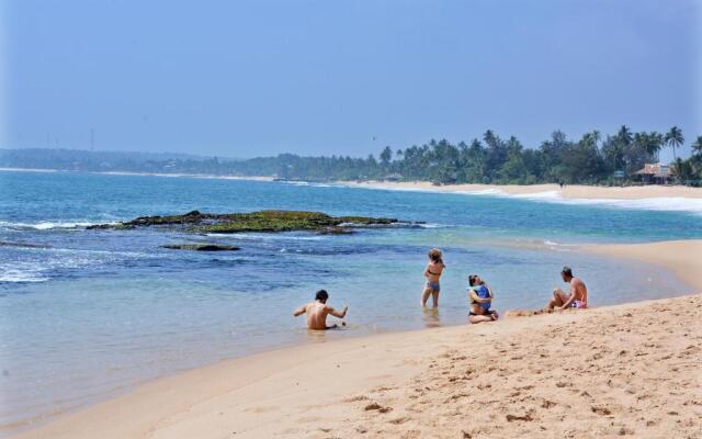 Randu Homestay and Restaurant
