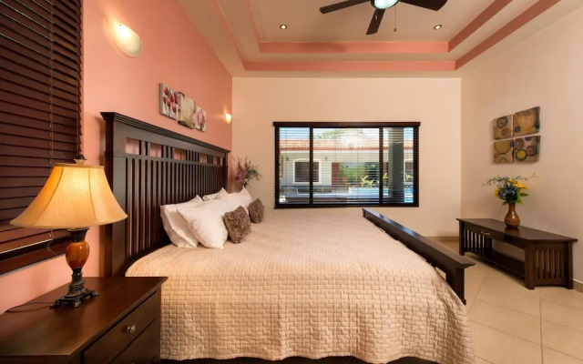 Brand-new 4BD Home With Pool - Ideal for Families - фото 5