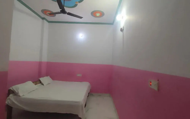 Rudrakasha Guest House By GRB