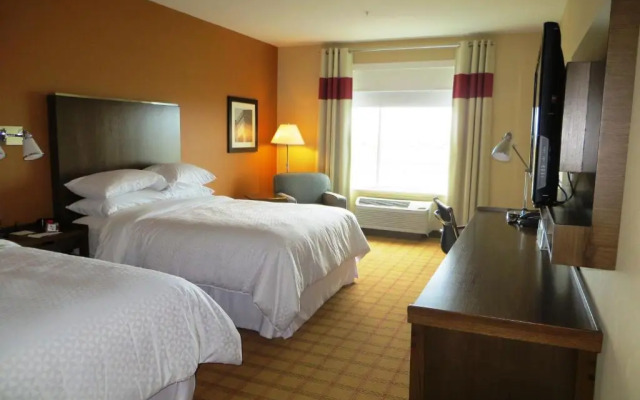 Four Points by Sheraton Edmonton International Airport