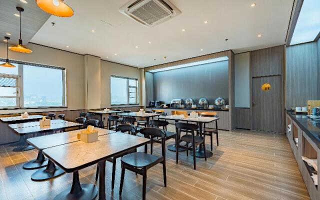 Hanting Hotel Jiujiang Xunyang Road Pedestrian Street