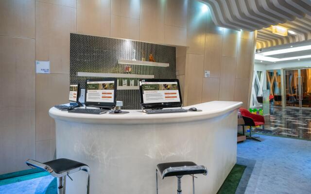 Holiday Inn Express Shanghai New Hongqiao