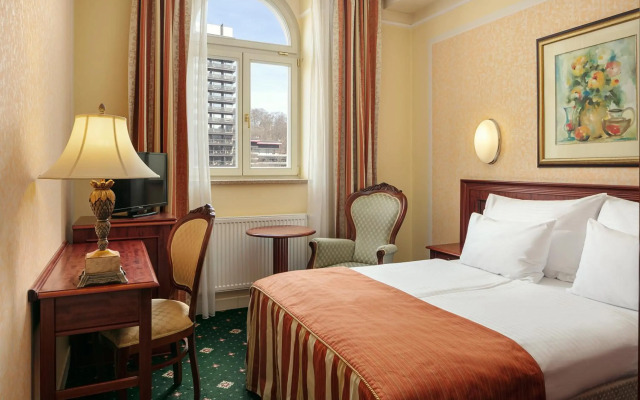 Humboldt Park Hotel And Spa