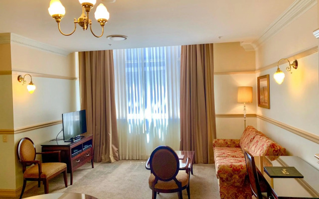 Royal Albert Hotel