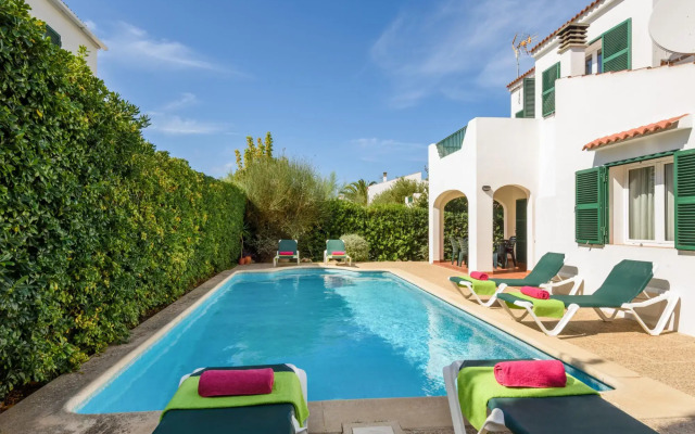 Villa Juanita Blanes