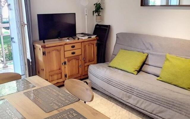 Appartement Bormes-les-Mimosas, 2 pièces, 4 personnes - FR-1-610-58