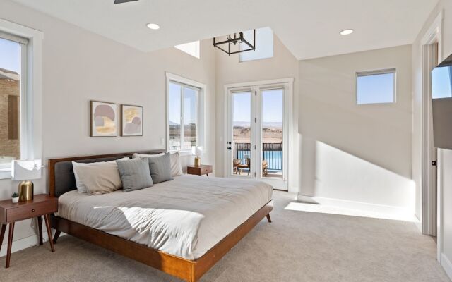 Persian Bliss 10 Bedroom Townhouse