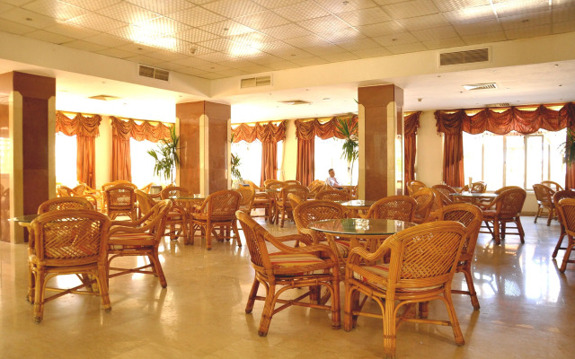 Aladdin Beach Resort