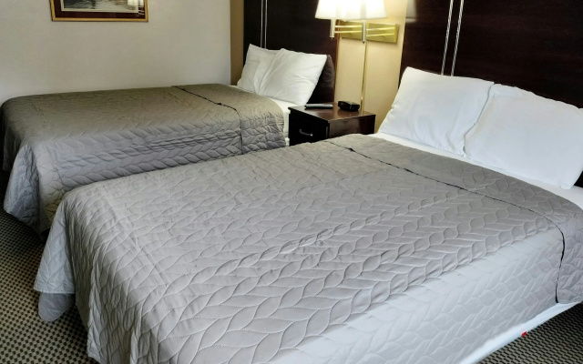 Magnuson Hotel Ironwood