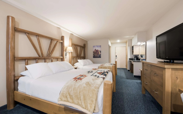 Best Western Plus Kentwood Lodge