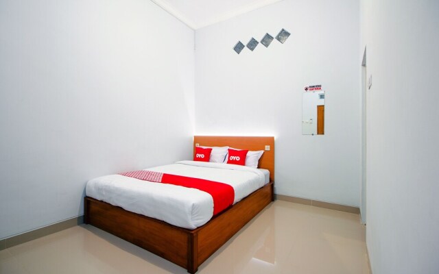 Permana Guesthouse Syariah by OYO Rooms
