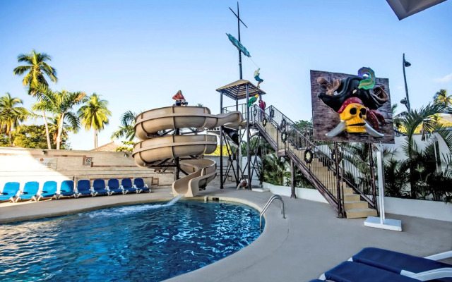 Krystal Beach Acapulco