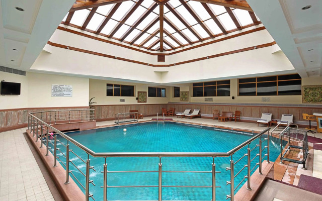 Jaypee Residency Manor