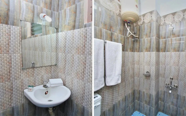 Hotel Subadev