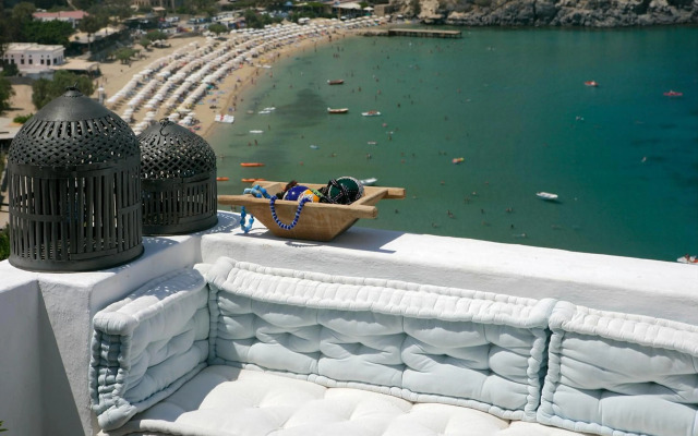 Melenos Art Boutique Hotel