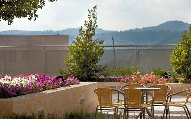 Ein Kerem Hotel