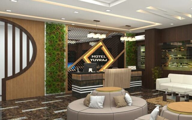 Hotel Yuvraj Grand
