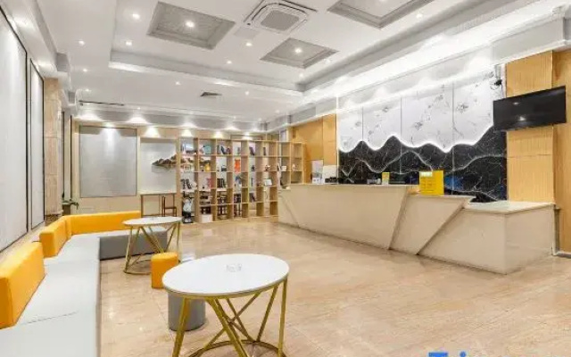 MIduo Hotel (Daxin Lighting Wholesale Center)