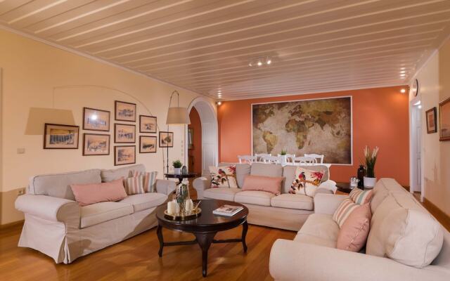 Liston Old Town Luxury Apartment By Konnect