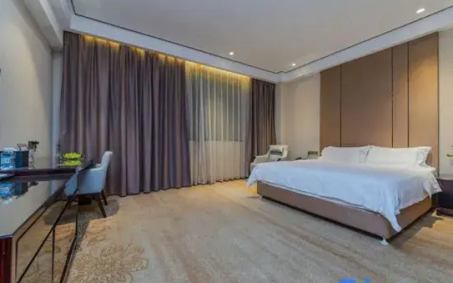 Zhongshan Randa Plaza Rezen Select Hotel