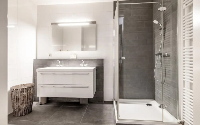 Scheveningen Flat Near Beach