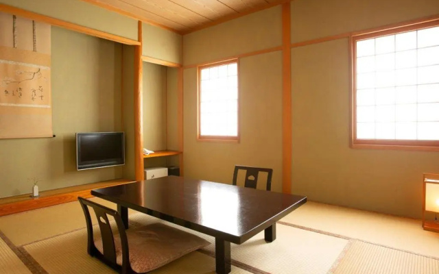 Kinosaki Onsen Oyado Seri – Guest Rooms – Toyooka