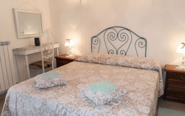 House Reanna Apricale