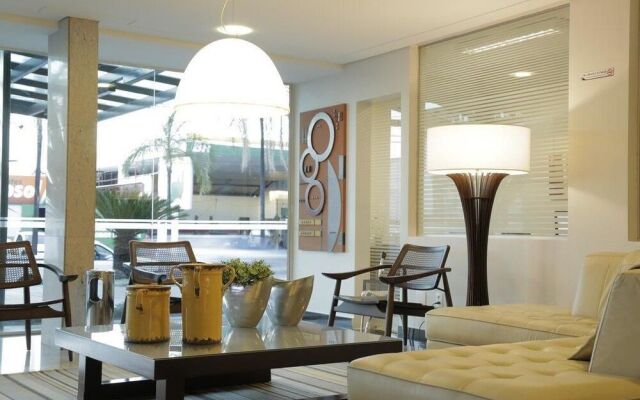 Hotel Castelo Inn
