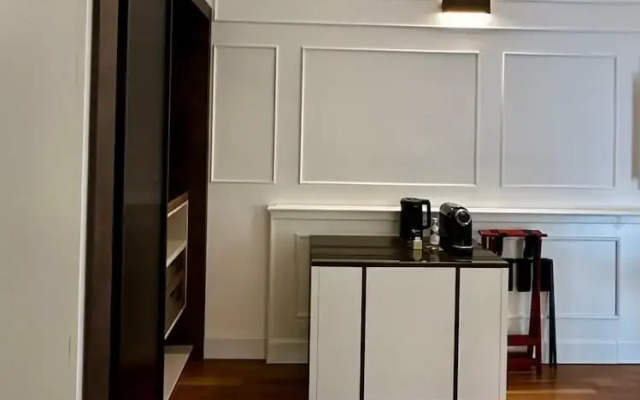 Condotti Apartment