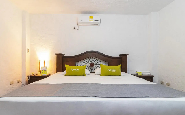 Hotel Corona Real