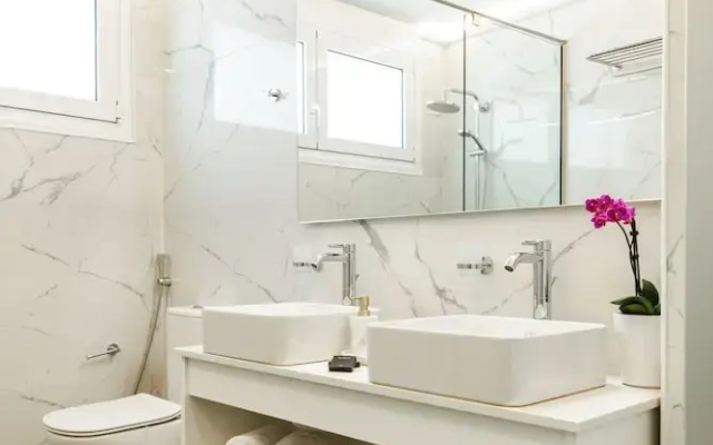 Tortuga Luxury Villas