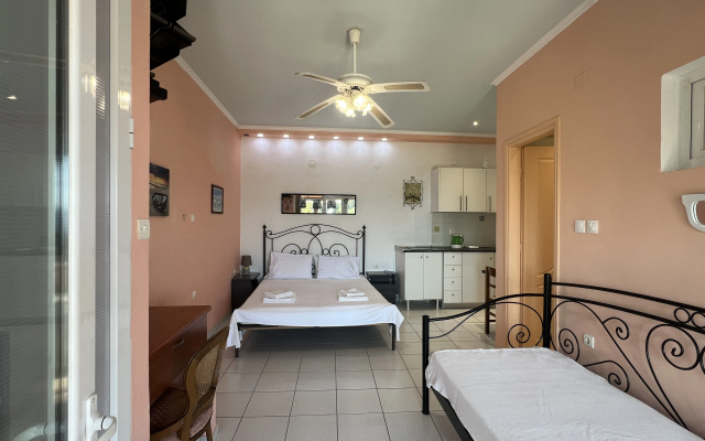Andromaches Holiday Apartments