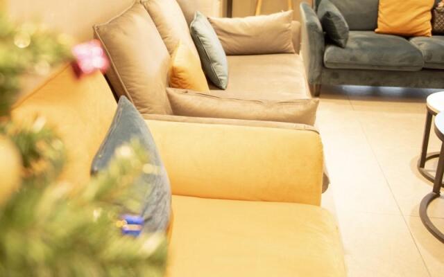 Green Tree Inn Fuyang Funan County Tianzhu Square