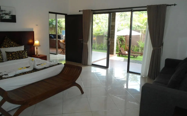 Arya Residence