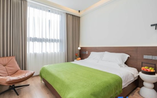 See you at first sight. Qu camping camp vacation beauty hotel – Guest Rooms – Huzhou