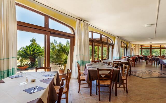Hotel Biderrosa