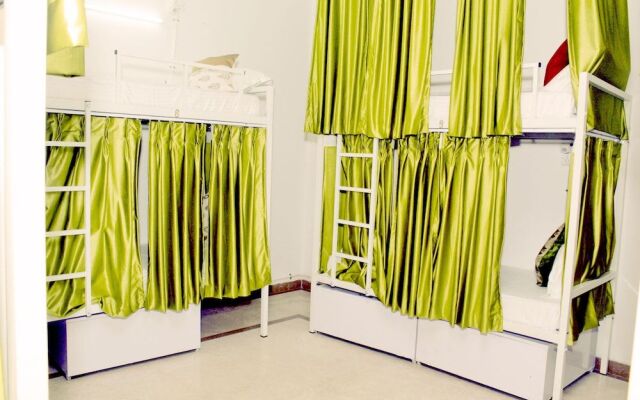 Datstop Hostel
