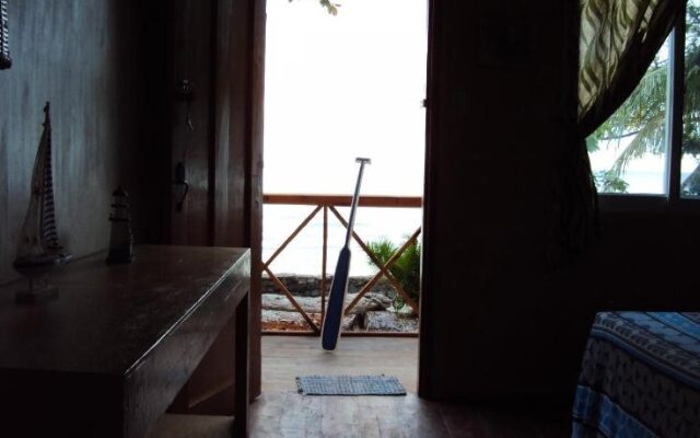 Paseo Del Mar Dive Resort