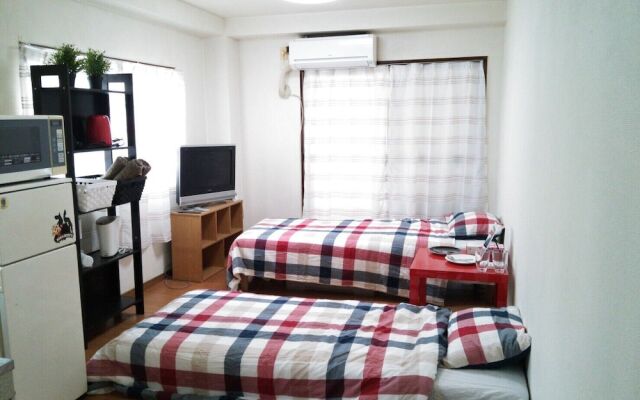 Shinjuku Road Building 201