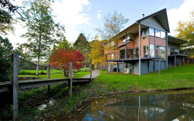 Daylesford Lake Villa 1